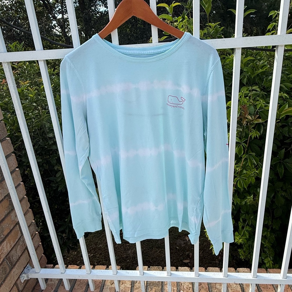 Vineyard Vines Long Sleeve Tee Blue Tie Dye Whale Shirt Preppy Coastal